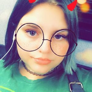 Meet your Posher, Libbie